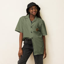 Load image into Gallery viewer, TPBear Unisex button shirt