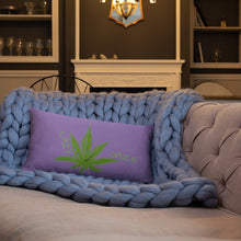 Load image into Gallery viewer, The Leaf Basic Pillow